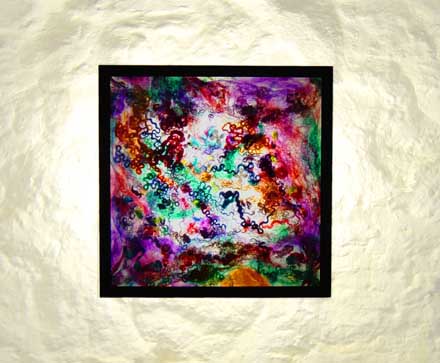 'Waving' - shown hanging